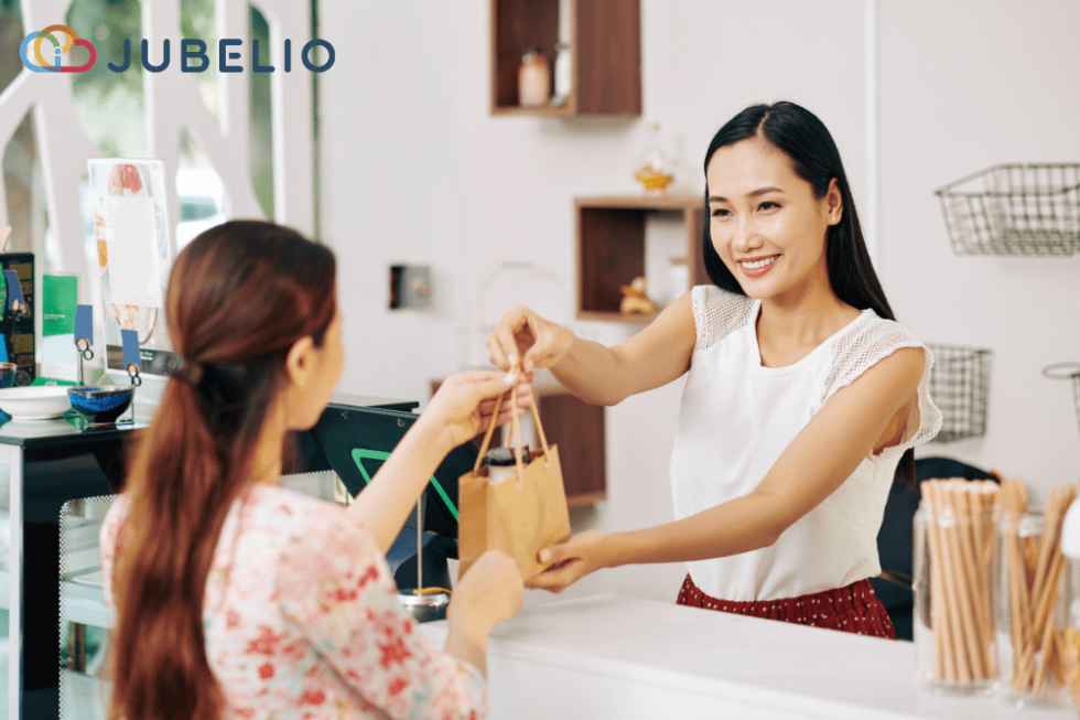 Cara Memilih Aplikasi POS Kasir Terbaik untuk Bisnis! - Jubelio