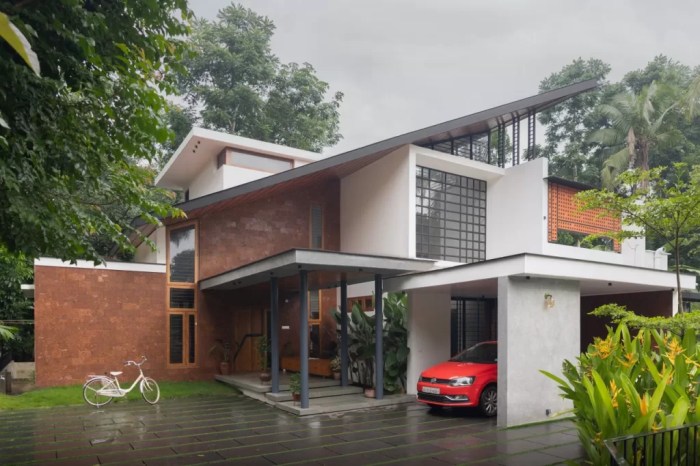 Tropical architecture with eco-friendly features